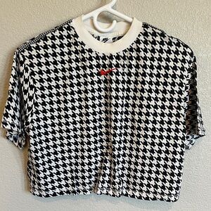 Nike Black and White Houndstooth Crop Top S